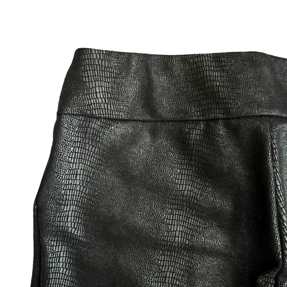 Soft Surroundings Black Python Pull On Pants Size Small - Picture 9 of 11
